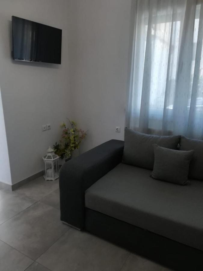 Apartment Aiolos Blu Luxury Nea Roda