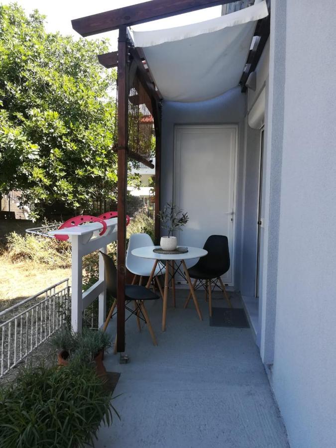 Apartment Aiolos Blu Luxury Nea Roda