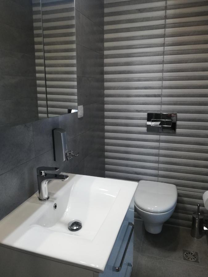 Apartment Aiolos Blu Luxury Nea Roda
